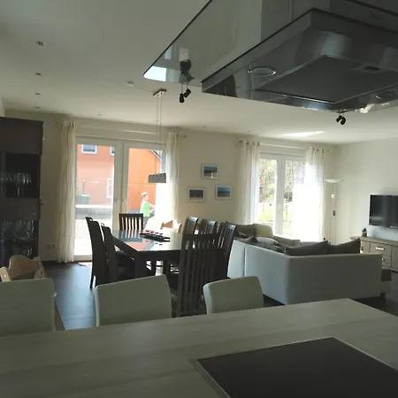 Haus Luetti Glowe